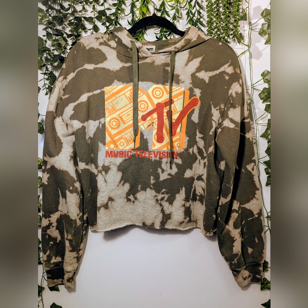 Custom Bleach Dyed MTV Cropped Hoodie – Olive & Cream – Size L